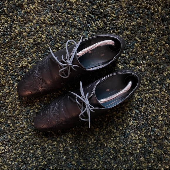 Ted Baker London Vineey Black Wingtip Shoes (9) - Picture 3 of 10